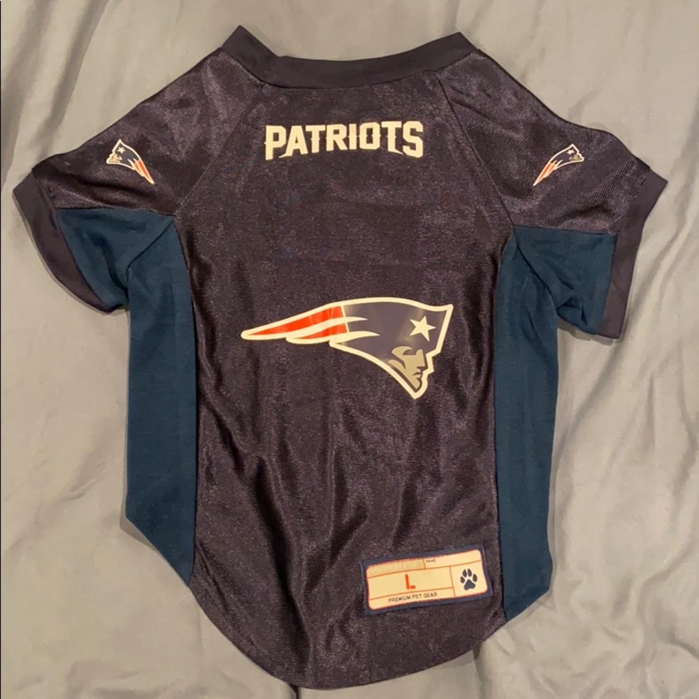 Patriots dog jersey